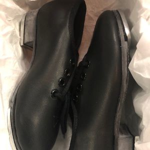 Childrens / Toddlers dance shoe for tap or jazz